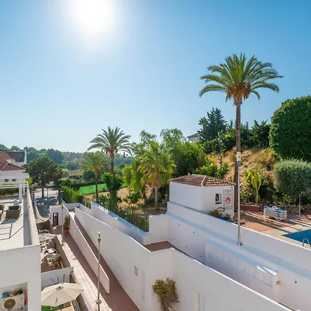 Modern & New Walk To Puerto Banus Lejlighed *