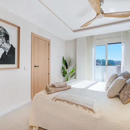 Modern & New Walk To Puerto Banus Lejlighed Marbella