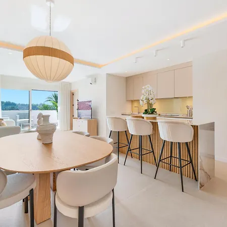 Modern & New Walk To Puerto Banus Lejlighed Marbella