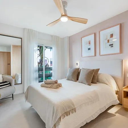 Modern & New Walk To Puerto Banus Lejlighed Marbella