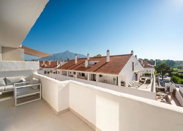 Modern & New Walk To Puerto Banus * Marbella