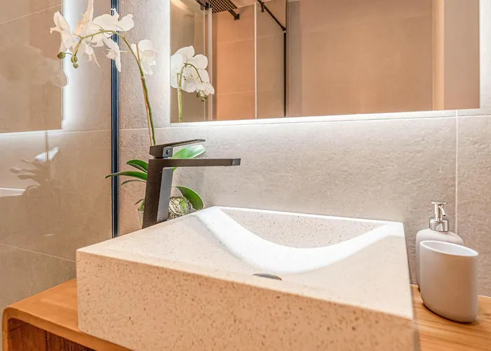 Apartment Modern & New Walk To Puerto Banus Marbella