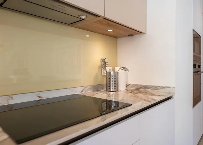 Modern & New Walk To Puerto Banus Apartman Marbella