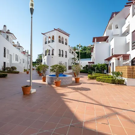 Διαμέρισμα Modern & New Walk To Puerto Banus