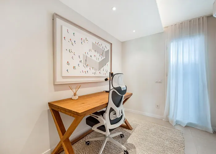 Modern & New Walk To Puerto Banus