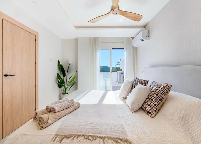 Modern & New Walk To Puerto Banus * Marbella