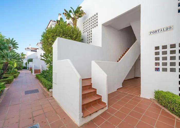 Modern & New Walk To Puerto Banus Apartament *